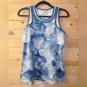 Tail Women's Blue and White Floral Tank Top EUC Size M